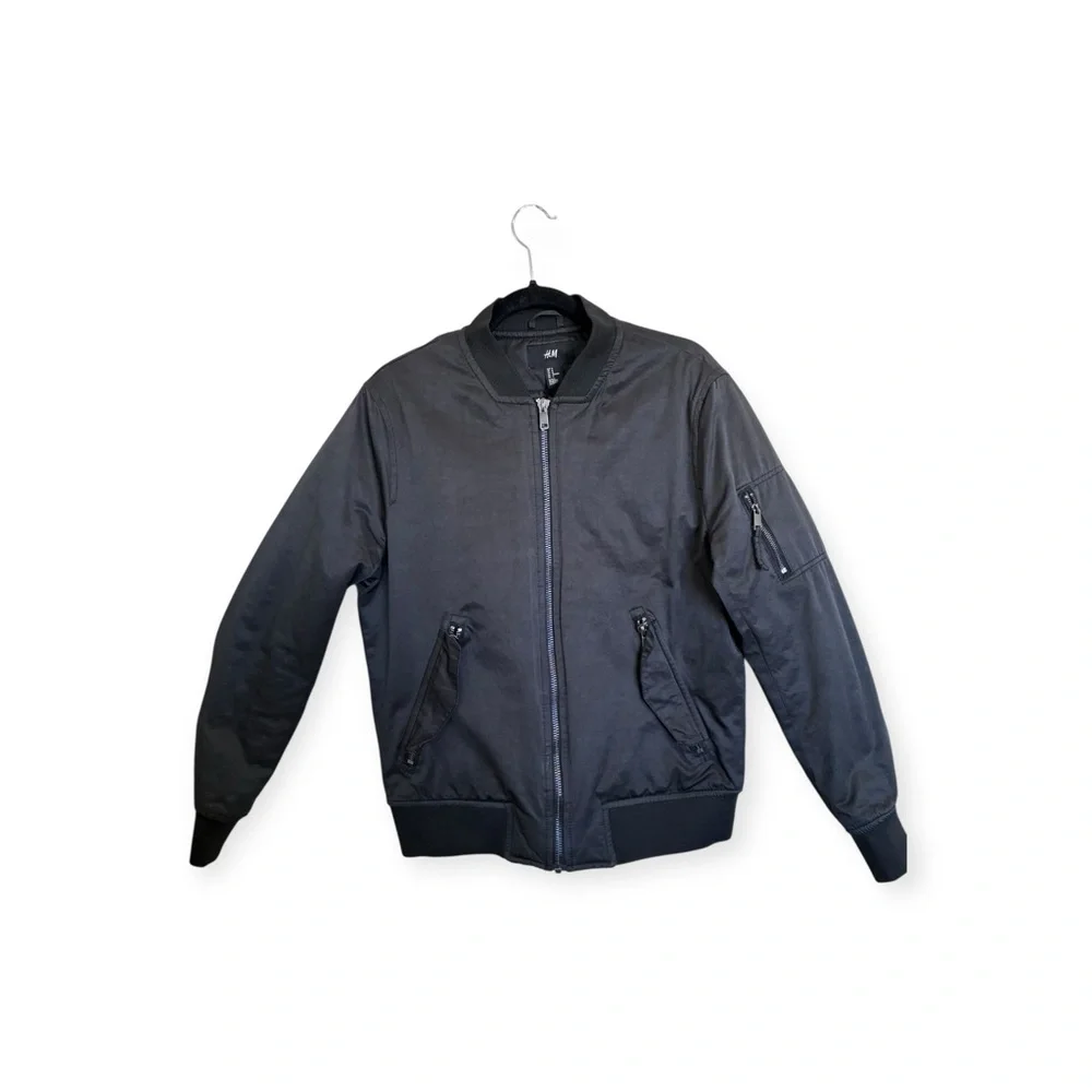 H&M Black Padded Bomber Jacket - Unisex